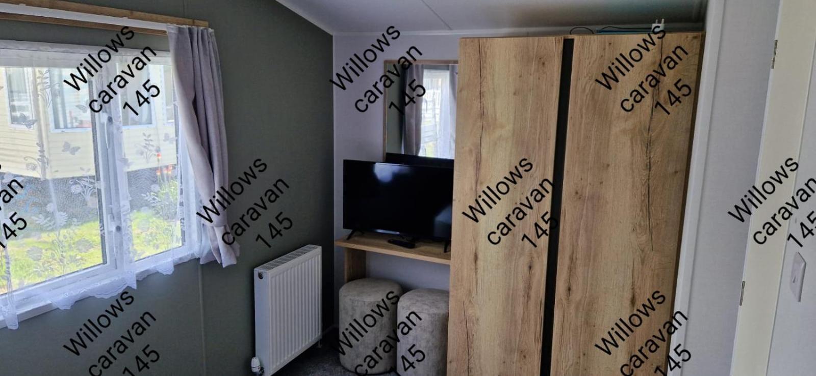 Willows Caravan 145 Llanddwywe エクステリア 写真